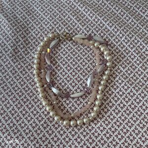 Elegant Pearl and Pink Beaded Necklace Set